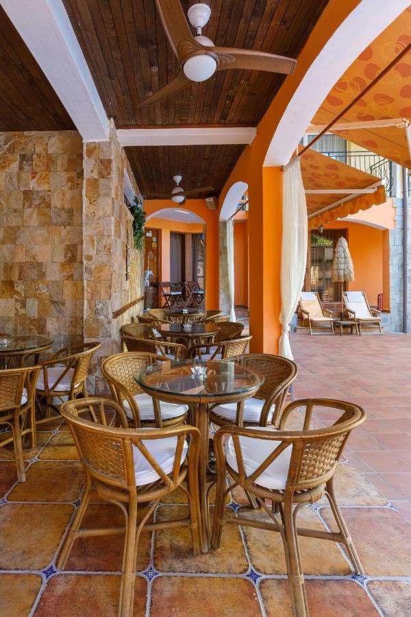 Casa Del Mar Apartments Sunny Beach Esterno foto