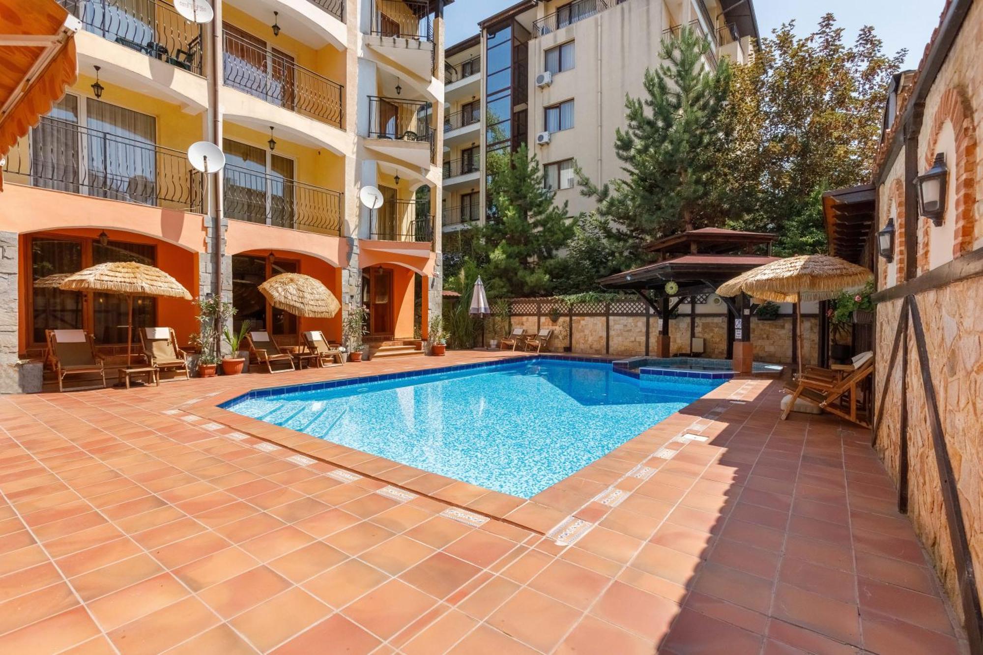 Casa Del Mar Apartments Sunny Beach Esterno foto